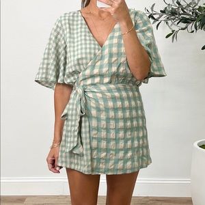 Shop talulah wrap gingham romper. Size medium.  NWT